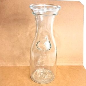 Vintage Grape Design bottom Carafe